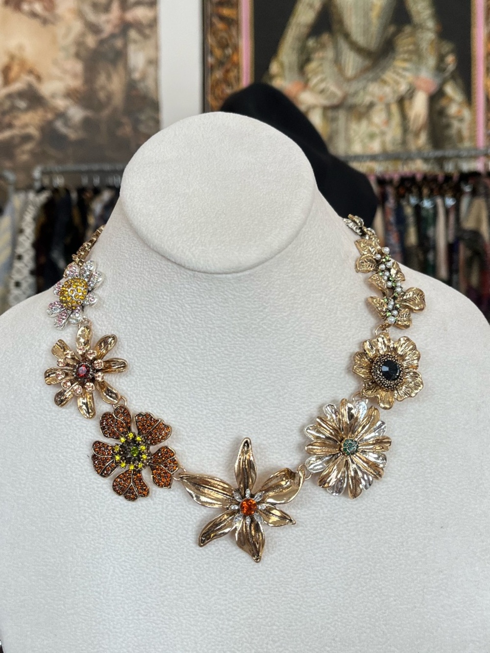 Habaha Paris Mixed-Metals Flower Necklace